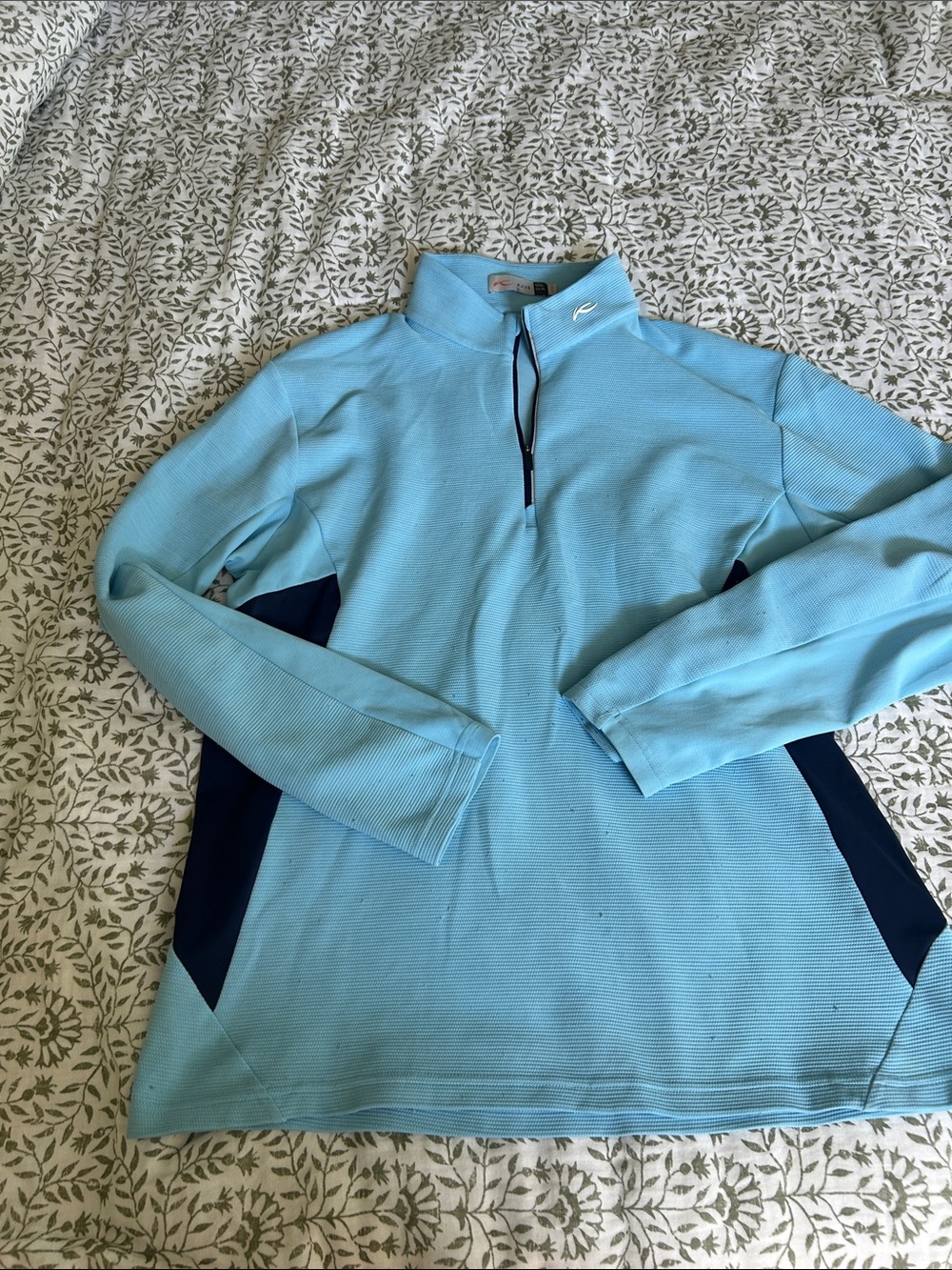 Light Blue Quarter-Zip Golf Pullover with Navy Panels - Performance Top